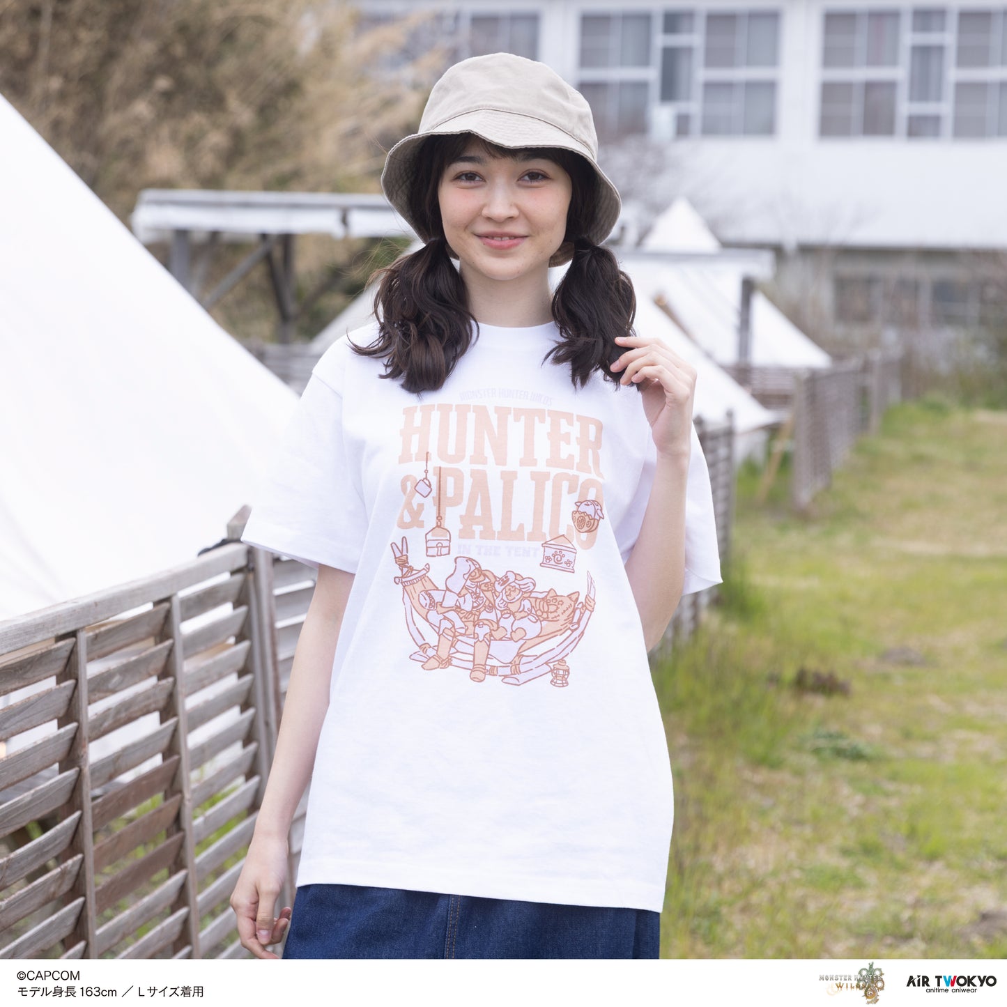 『モンスターハンターワイルズ』シーンイラストTシャツ 6（ハンター＆アイルー）