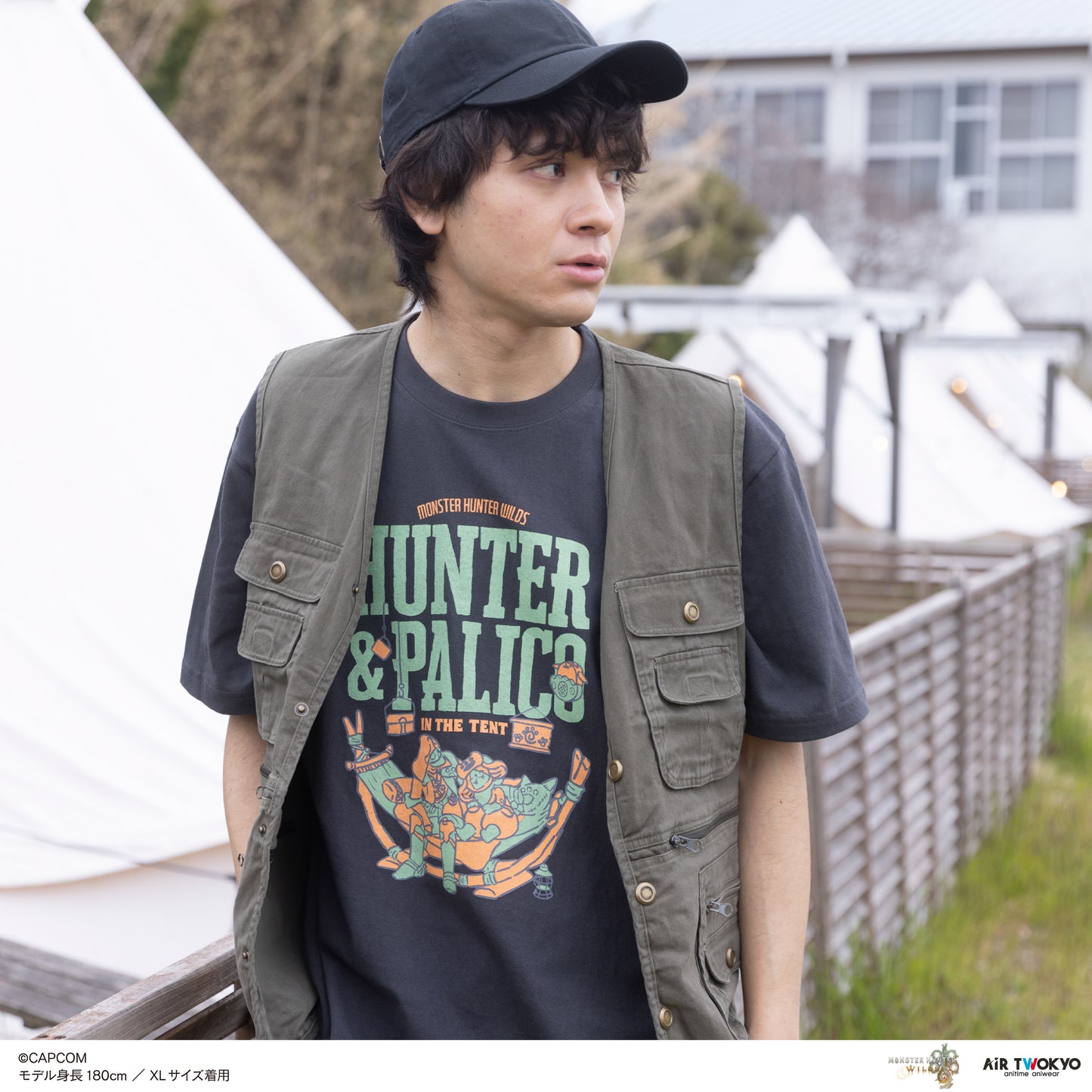 『モンスターハンターワイルズ』シーンイラストTシャツ 6（ハンター＆アイルー）