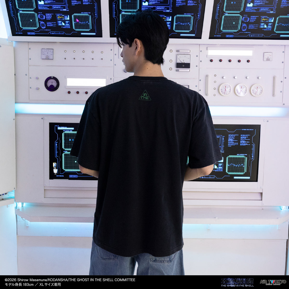 『攻殻機動隊 THE GHOST IN THE SHELL』サイバーグラフィックTシャツ 7（バトー）