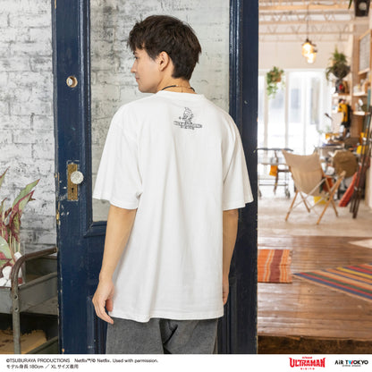 『ULTRAMAN: RISING』 第1弾 アメコミイラストTシャツ 5（ウルトラマン＆エミ）