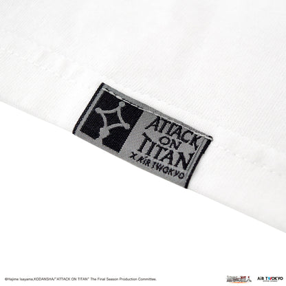 「進撃の巨人」 Season1~3コラージュグラフィックロングスリーブTシャツ