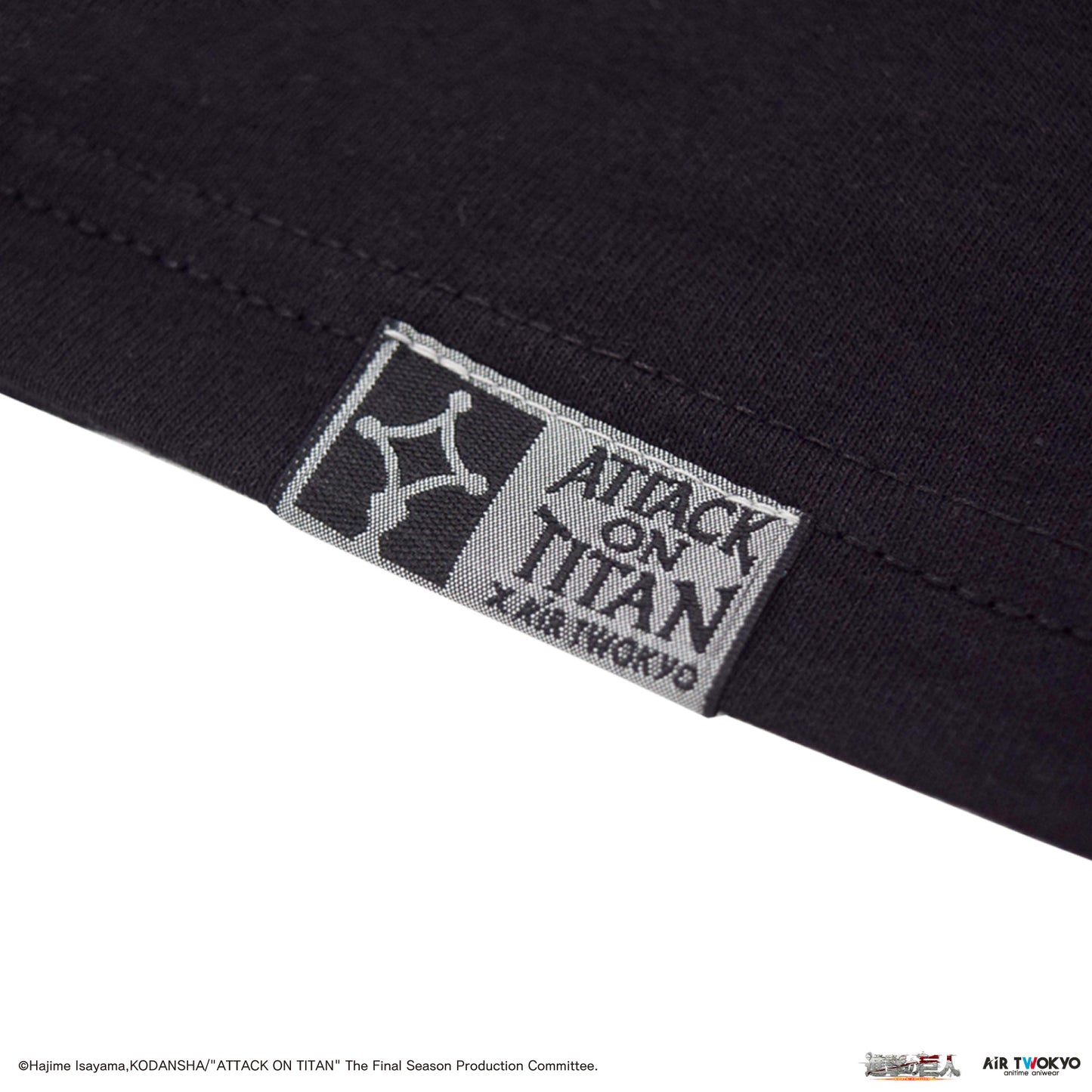 「進撃の巨人」 The Final Seasonマーレ　コラージュグラフィックロングスリーブTシャツ